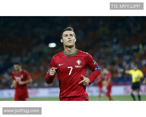 足球明星哥布林的传奇之路与绿茵场上的辉煌瞬间