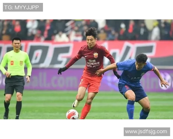 那些外表惊悚却技艺超群的足球明星们让人又爱又怕