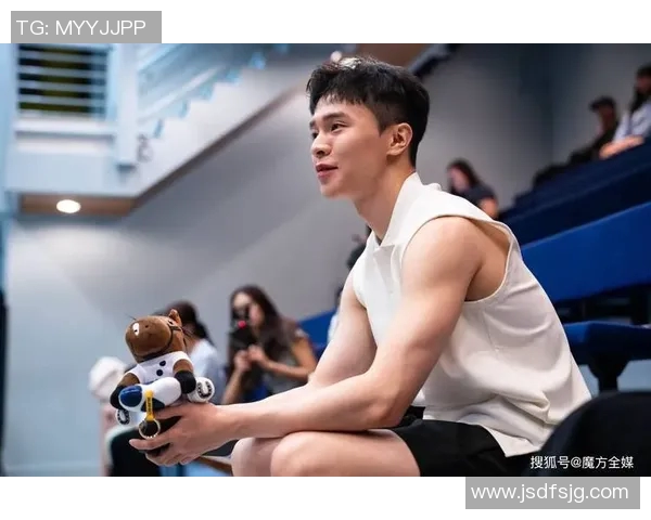 智能篮球明星代言引领运动科技新潮流助力年轻人追梦